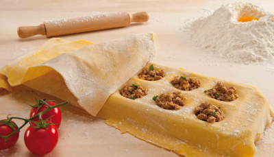 Форма для равиоли со скалкой  Imperia La Monferrina, серия Raviolamp 